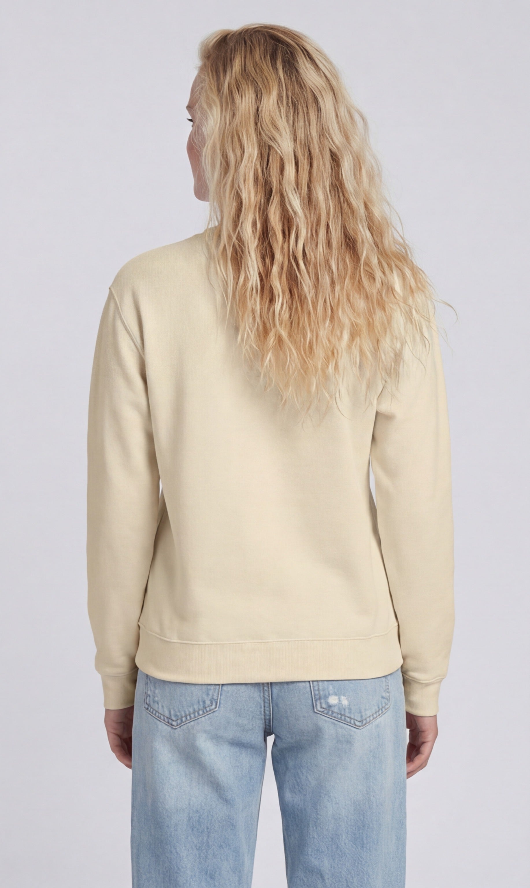 Soft paws. Strong plays Sweatshirt